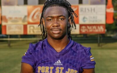 18-Year-Old Florida High School Football Player Dies After Collapsing During Game